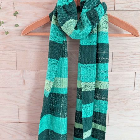 Handgewebter Baumwollschal in T&uuml;rkis, Dunkelgr&uuml;n und Hellgr&uuml;n